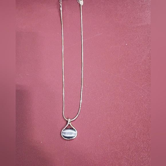 Lia Sophia Jewelry - Lia Sophia Silver Pendant Necklace